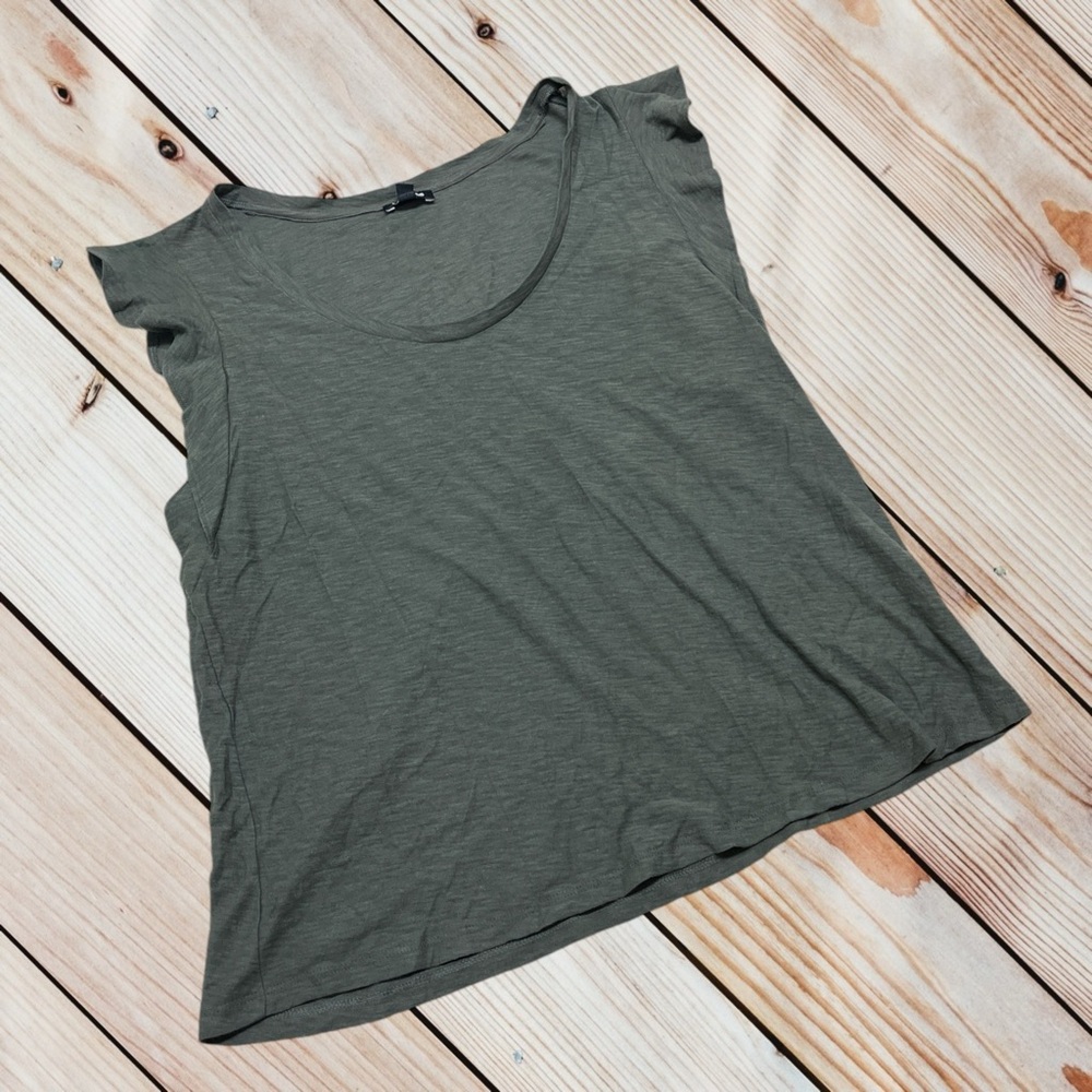 NWT Express L OLIVE flutter sleeve T-shirt.